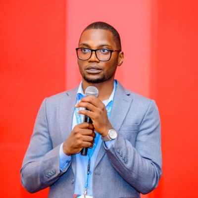Dr Victor Rwandarwacu